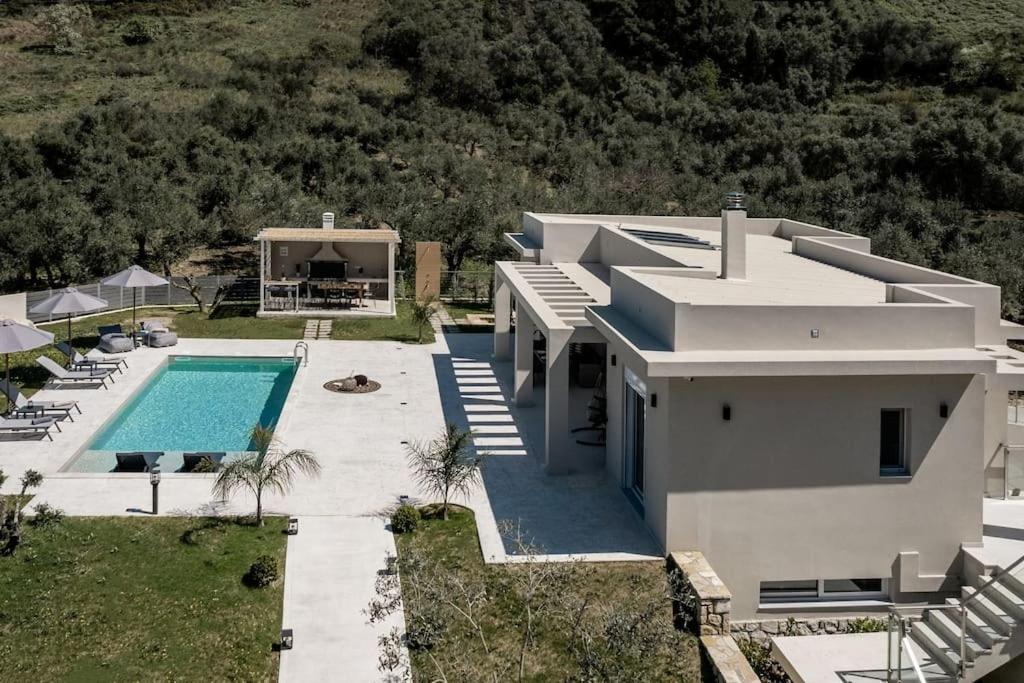 Melissia Luxury Villa Kalamákion エクステリア 写真
