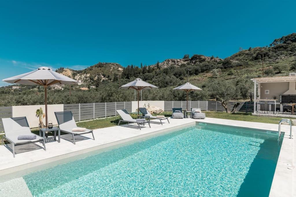 Melissia Luxury Villa Kalamákion エクステリア 写真