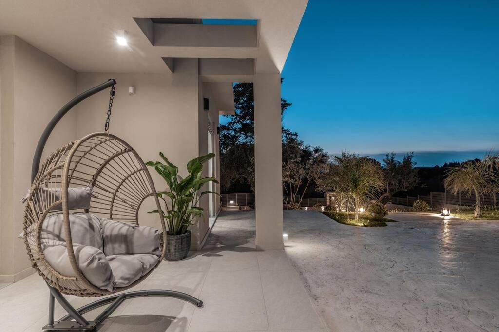 Melissia Luxury Villa Kalamákion エクステリア 写真