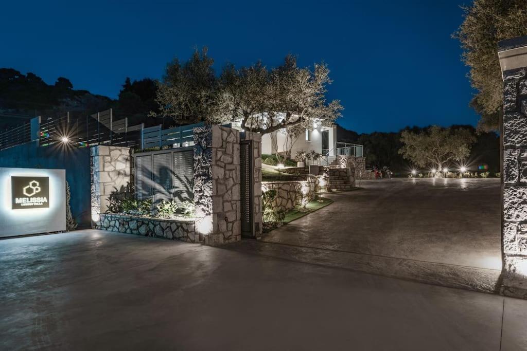 Melissia Luxury Villa Kalamákion エクステリア 写真